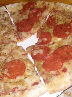 Una foto de Pizza con truqui...🍕