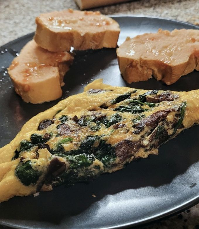Foto principal de Tortilla con boletus y espinacas