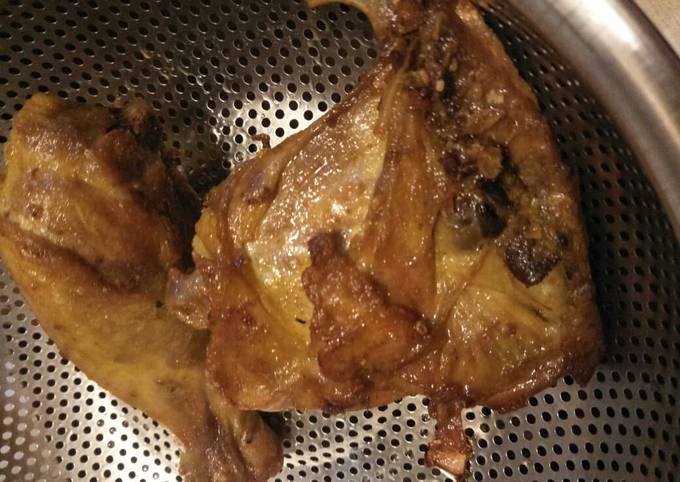 Langkah Mudah untuk Menyiapkan Ayam goreng ungkep bumbu kuning, Enak Banget