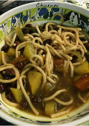 A picture of Veg Spaghetti Soup.