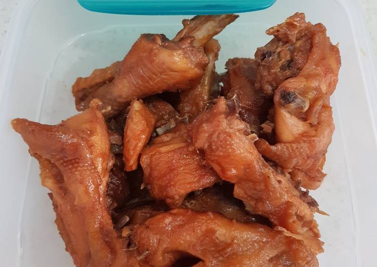 Bagaimana Menyiapkan Ayam Kampung Ungkep Kalasan yang enak