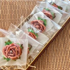Valentines Flower Cookies A picture of Valentines Flower Cookies.