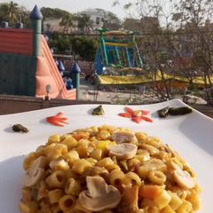 A picture of Tandori mushroom pasta.