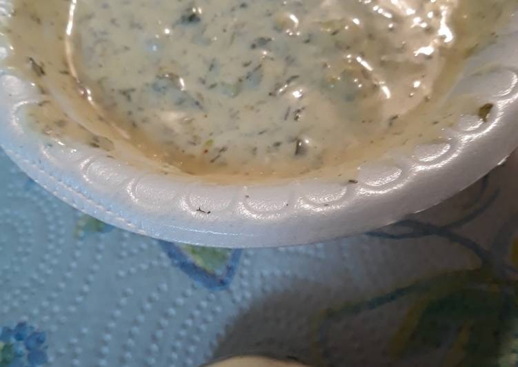 Simple Way to Make Quick Tartar Sauce 4