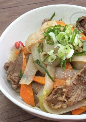 沙茶牛肉炒河粉 的食譜成品照片