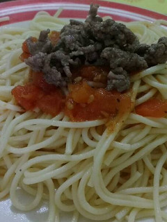 Una foto de Fideos con salsa
