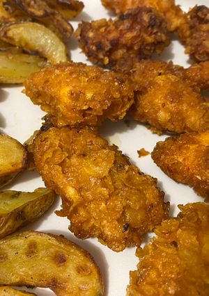 Une photo de Poulet Tenders KFC et potatoes