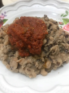 A picture of Stew and beans.