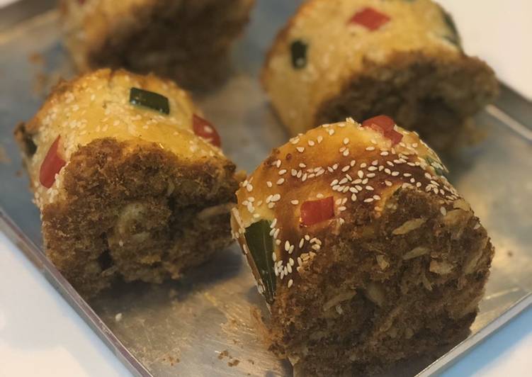 Beef Floss Roll Bun / Roti Abon Gulung