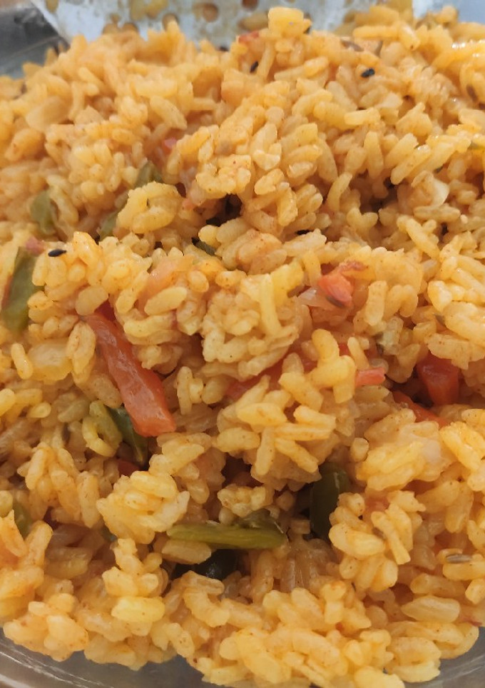 Una foto de Arroz mexicano a mi estilo