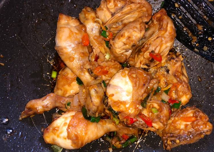 Bagaimana Membuat Ayam Goreng Asam Manis yang Enak