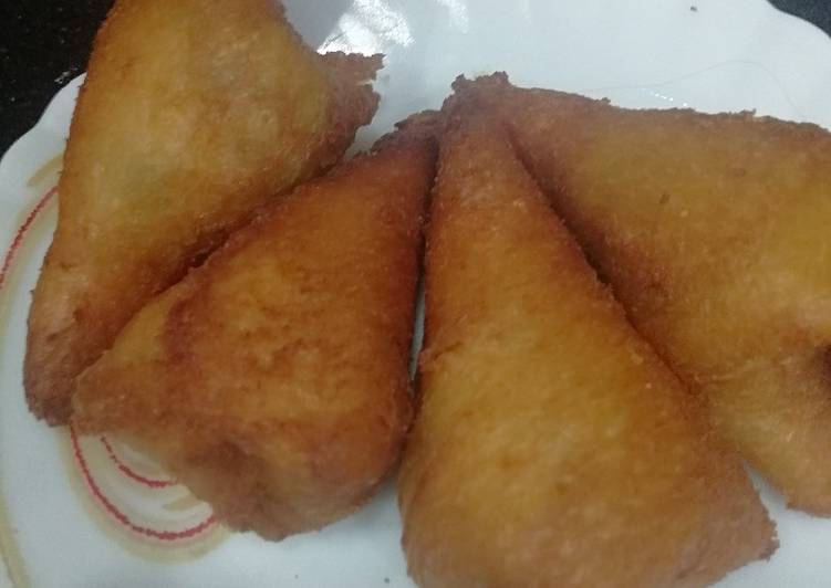 Simple Way to Make Favorite Bread Samosa