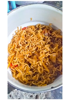 Foto resep Oseng mi pedas manis