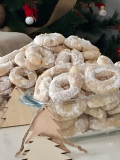 Una foto de Rollitos de anís, intentando que huela a casa de la abuela 💕👵🏼🎄