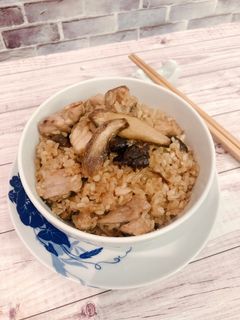 秋冬暖胃料理 <雞肉> 傳統麻油雞飯 的食譜成品照片