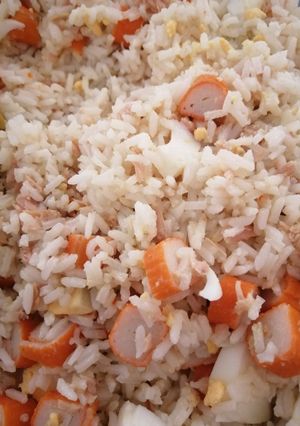 Una foto de Ensaladilla de arroz y pescado