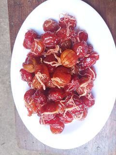 Hình của món Mứt mận.