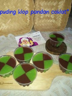 Foto resep *puding klop pandan coklat*