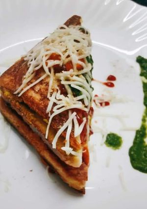 आलू सैंडविच (aloo sandwich recipe in Hindi) रेसिपी मुख्य फोटो