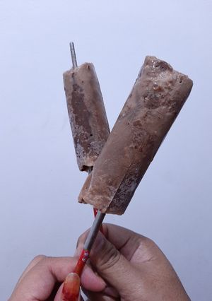 Foto resep Es Loli Coklat Bengbeng (hanya 2 bahan)