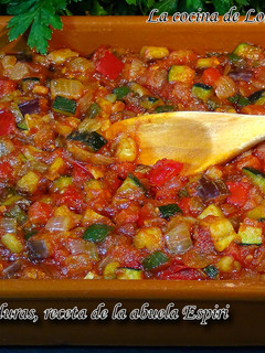 Una foto de Pisto de verduras, receta de la abuela Espiri (Fritada de verduras)