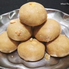 A picture of Healthy Wheat Flour Laddu.