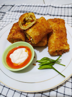 Foto resep Risol isi sayur&kornet sapi
