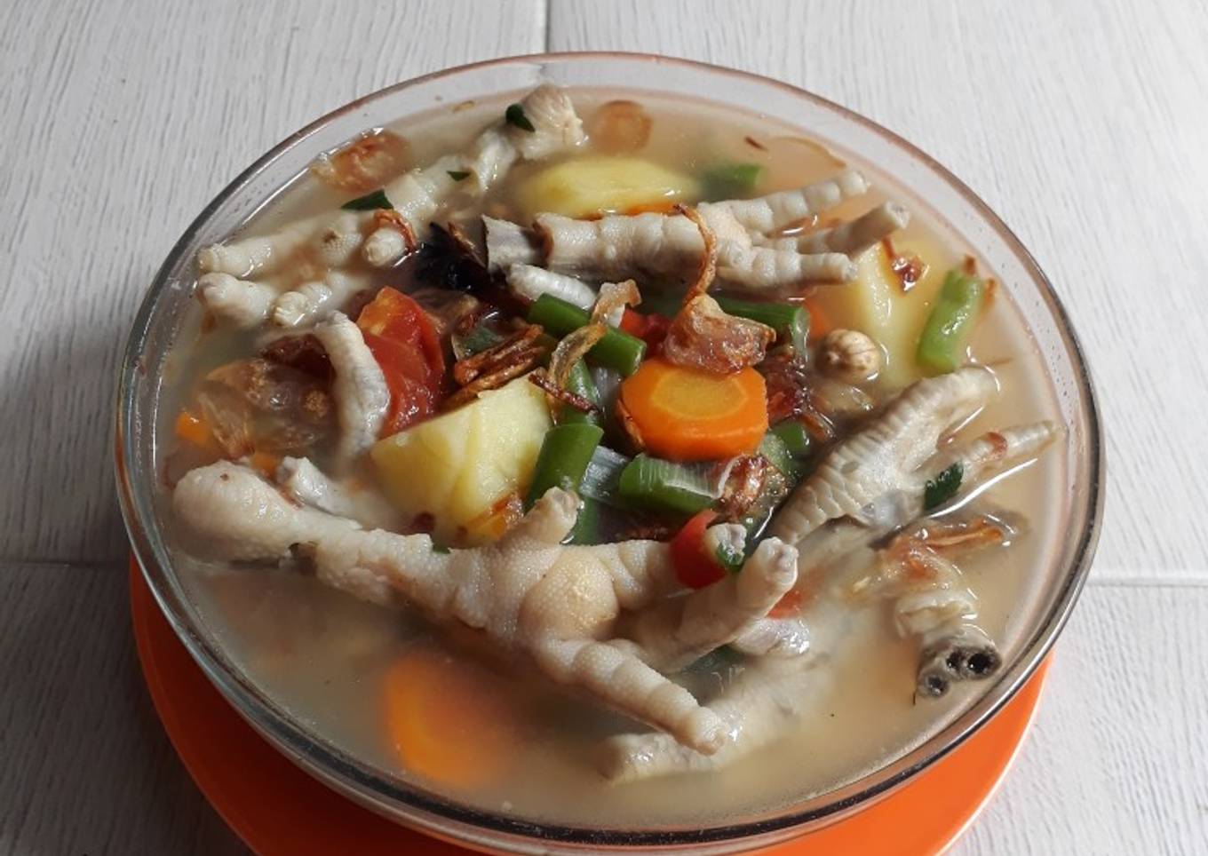 Langkah Mudah untuk Menyiapkan Sup Ceker yang Lezat