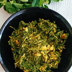 A picture of Aaloo Methi Subji (Potato and Fenugreek greens).