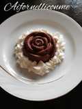 Rosa cioccolatosa