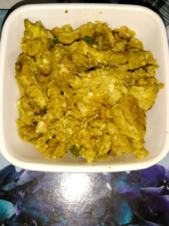 अंडा भुर्जी (anda bhurji recipe in marathi) रेसिपी चे मुख्य फोटो