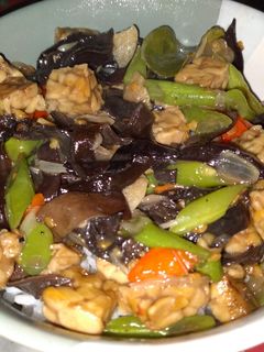 Foto resep Tumis Jamur Kuping, Buncis, dan Tempe