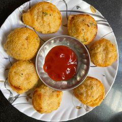 A picture of Murmure Appe (puffed Rice).