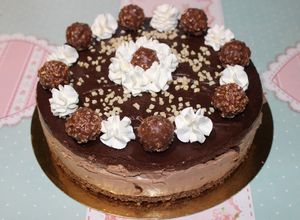 Foto principal de Tarta ferrero rocher