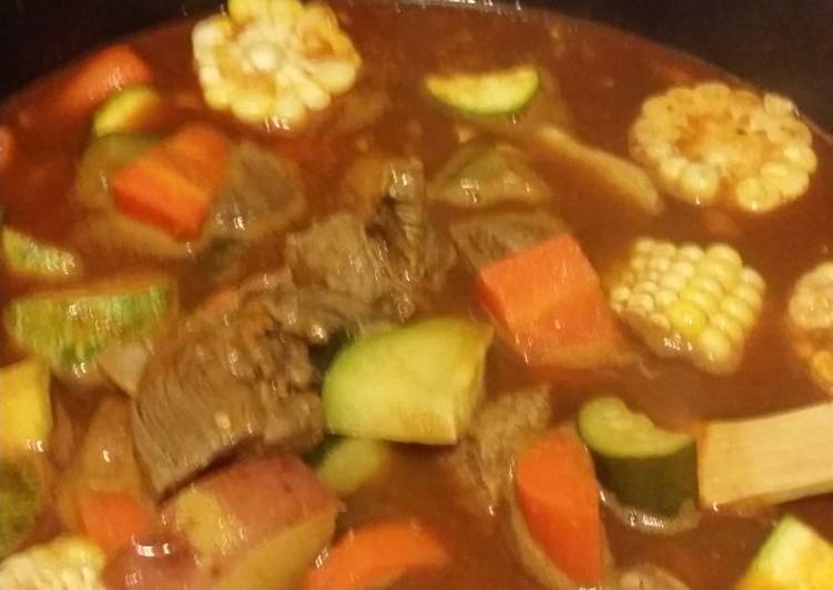 Slo simmer beef soup