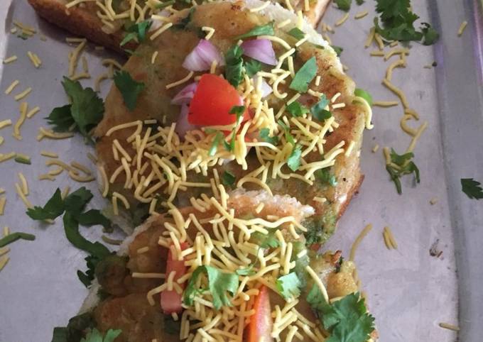 Bombay masala open toast sandwich