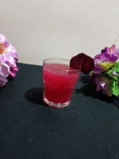 બીટ રુટ સોડા(Beetroot Soda Recipe in Gujarati) રેસીપી મુખ્ય ફોટો