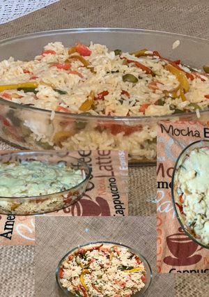 Una foto de Arroz al horno con marrones