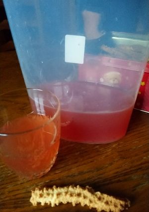 Une photo de Boisson pommes- canneberges