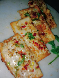 A picture of Garlic bread.