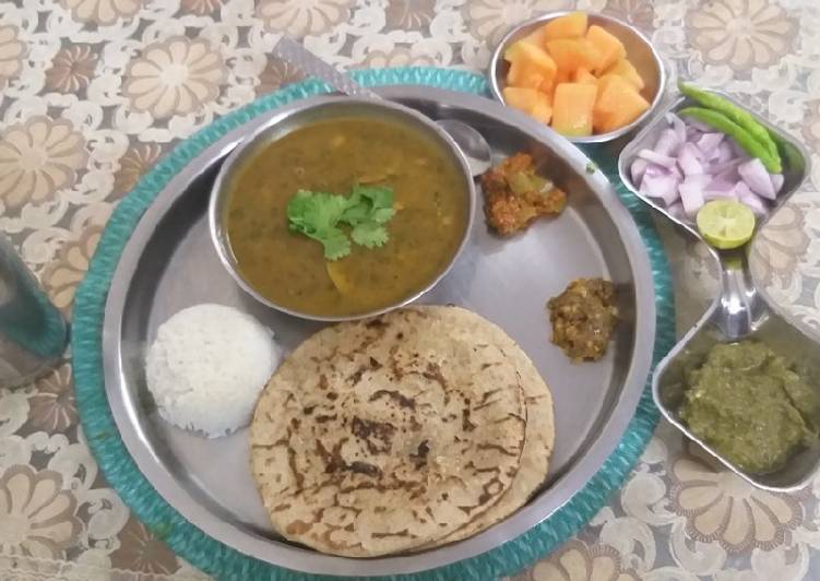 How to Make Any-night-of-the-week Mirchi ki dal jawari ki Roti theccha