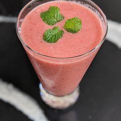 Fresh strawberries milkshake A picture of Fresh strawberries milkshake.