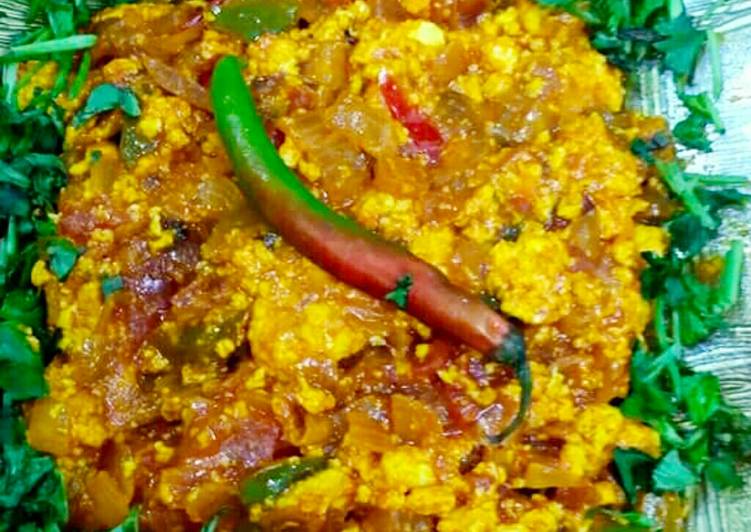 Step-by-Step Guide to Make Super Quick Homemade Paneer Capsicum bhurji