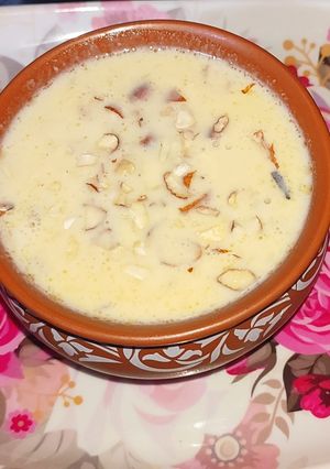 तांदळाची खीर (tandalachi kheer recipe in marathi) रेसिपी चे मुख्य फोटो 