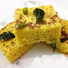 Dhokla A picture of Dhokla.