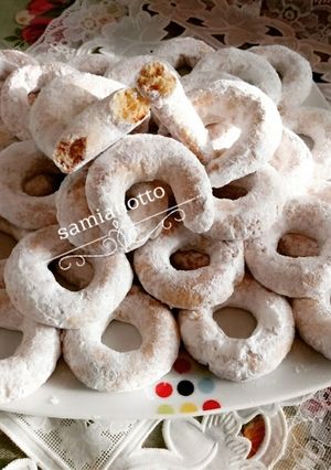 Une photo de Biscuits couronnes au miel