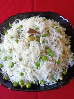 મટર પુલાવ (Matar Pulao Recipe In Gujarati) રેસીપી મુખ્ય ફોટો