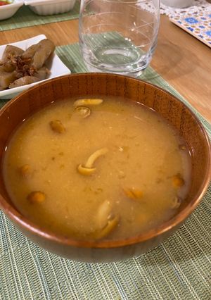 Nameko mushroom miso soup 🇯🇵 রেসিপির প্রধান ছবি