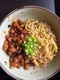 Vegetarian dan dan noodle