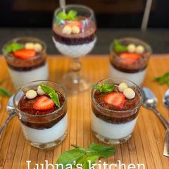 A picture of Vanilla Mousse with Chocolate:.
